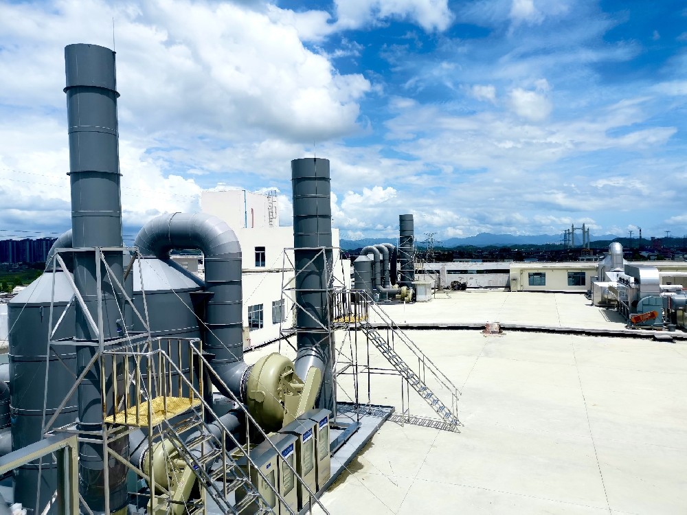 雙碳背景下智能科技賦能工業(yè)廢氣除塵，構(gòu)建高效環(huán)保新范式